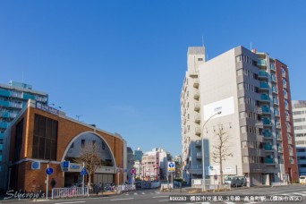 高島町駅