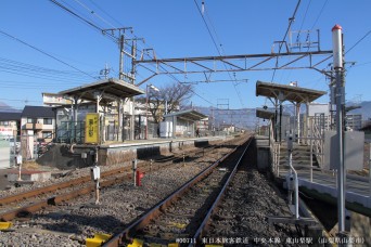 東山梨駅